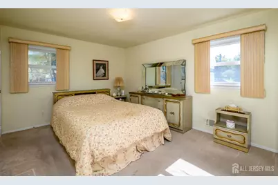 5 Berdine Court, Colonia, NJ 07067 - Photo 21