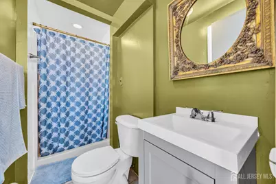 33 Mary Ellen Drive, Edison, NJ 08820 - Photo 31