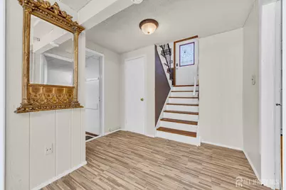 33 Mary Ellen Drive, Edison, NJ 08820 - Photo 25