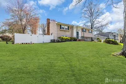 33 Mary Ellen Drive, Edison, NJ 08820 - Photo 7