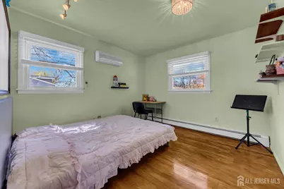 33 Mary Ellen Drive, Edison, NJ 08820 - Photo 21