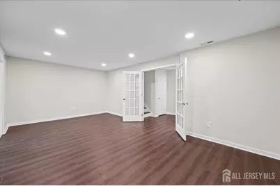 192 Crestview Road, Bridgewater, NJ 08807 - Photo 5
