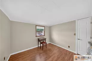 18 Woodland Rd, Spotswood, NJ 08884 - Photo 17