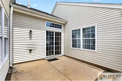102 Waterside Boulevard, Monroe Township, NJ 08831 - Photo 9