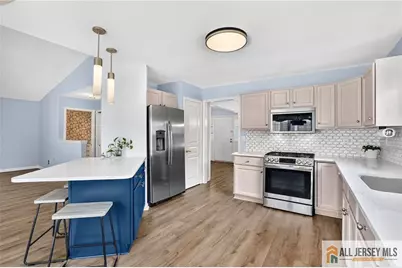 102 Waterside Boulevard, Monroe Township, NJ 08831 - Photo 15