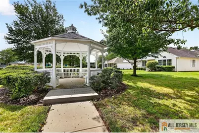 102 Waterside Boulevard, Monroe Township, NJ 08831 - Photo 31