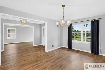 102 Waterside Boulevard, Monroe Township, NJ 08831 - Photo 5