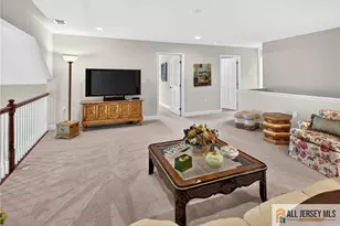 254 Diamond Spring Dr, Monroe Township, NJ 08831 - Photo 25