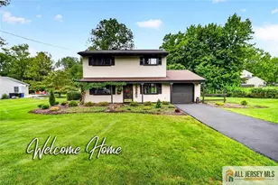 40 Emerald Rd, South Brunswick Township, NJ 08824 - Photo 1