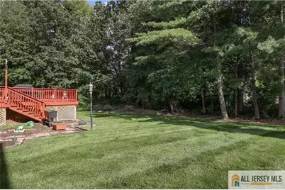 24 Hyde Park Drive, East Brunswick Township, NJ 08816 - Photo 23