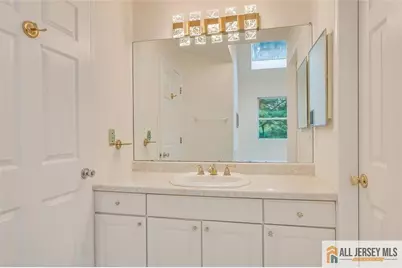 99 Castle Pointe Boulevard, Piscataway Township, NJ 08854 - Photo 31