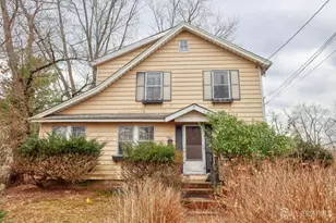 1205 Cherry St, South Plainfield, NJ 0708 - Photo 1