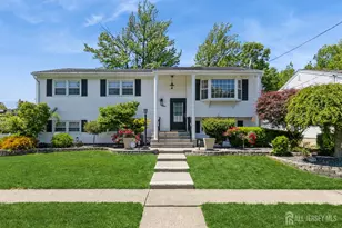 1 Hollywood Dr, Woodbridge Township, NJ 07095 - Photo 1