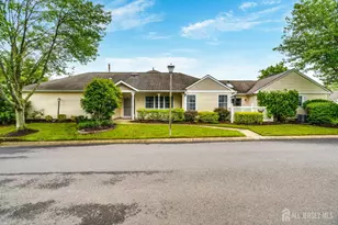 118 Tanager Dr, Monroe Township, NJ 08831 - Photo 1