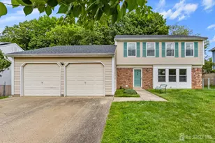 18 Heather Dr, Edison, NJ 08820 - Photo 1