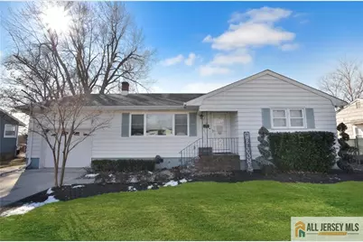 14 Bruce Court, Milltown, NJ 08850 - Photo 1