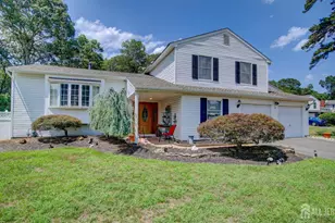 3 Feathertree Ct, Howell Township, NJ 07731 - Photo 1