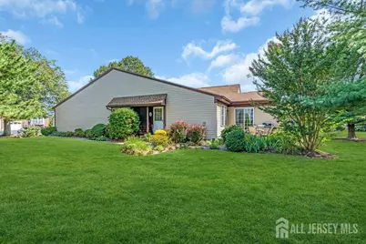 8 Ethan Allen Drive #A, Monroe Township, NJ 08831 - Photo 1