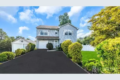 202 Prospect Avenue, Dunellen, NJ 08812 - Photo 1