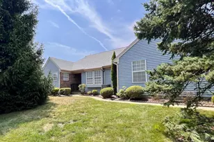 1 James Buchanan Dr, Monroe Township, NJ 08831 - Photo 1