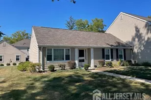 117 Old Nassau Rd, Monroe Township, NJ 08831 - Photo 1