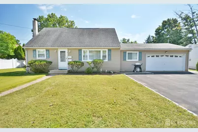 9 Emma Place, Middlesex, NJ 08846 - Photo 1