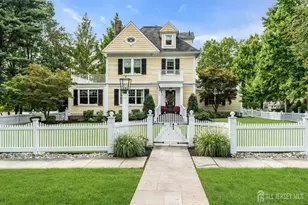 31 Oak Ave, Metuchen, NJ 08840 - Photo 1