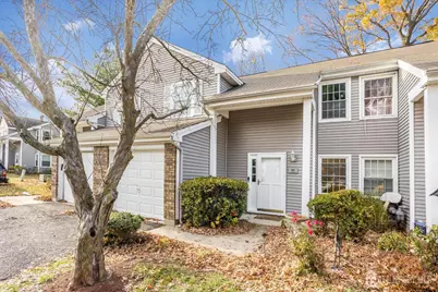 95 S Renaissance Lane, New Brunswick, NJ 08901 - Photo 1