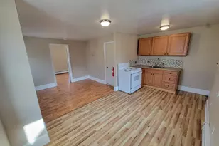 121 S Fulton St, Woodbridge Township, NJ 07095 - Photo 1