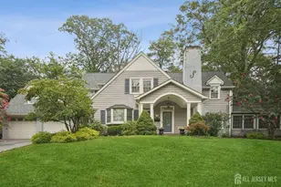 12 Edgewood Rd, Edison, NJ 08820 - Photo 1