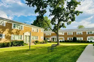 37 Judson St, Edison, NJ 08837 - Photo 1