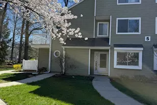 7 Foxtail Ln, South Brunswick Township, NJ 08852 - Photo 1