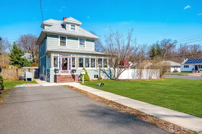 302 Mountainview Terrace, Dunellen, NJ 08812 - Photo 1