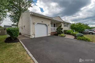95 Jeffery Rd, Colonia, NJ 07067 - Photo 1