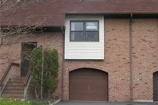 3203 N Oaks Blvd, North Brunswick Township, NJ 08902 - Photo 1