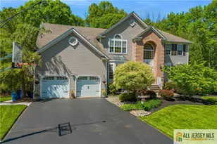 52 Spruce Meadows Dr, Monroe Township, NJ 08831 - Photo 1