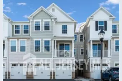 731 Station Road, Dunellen, NJ 08812 - Photo 1