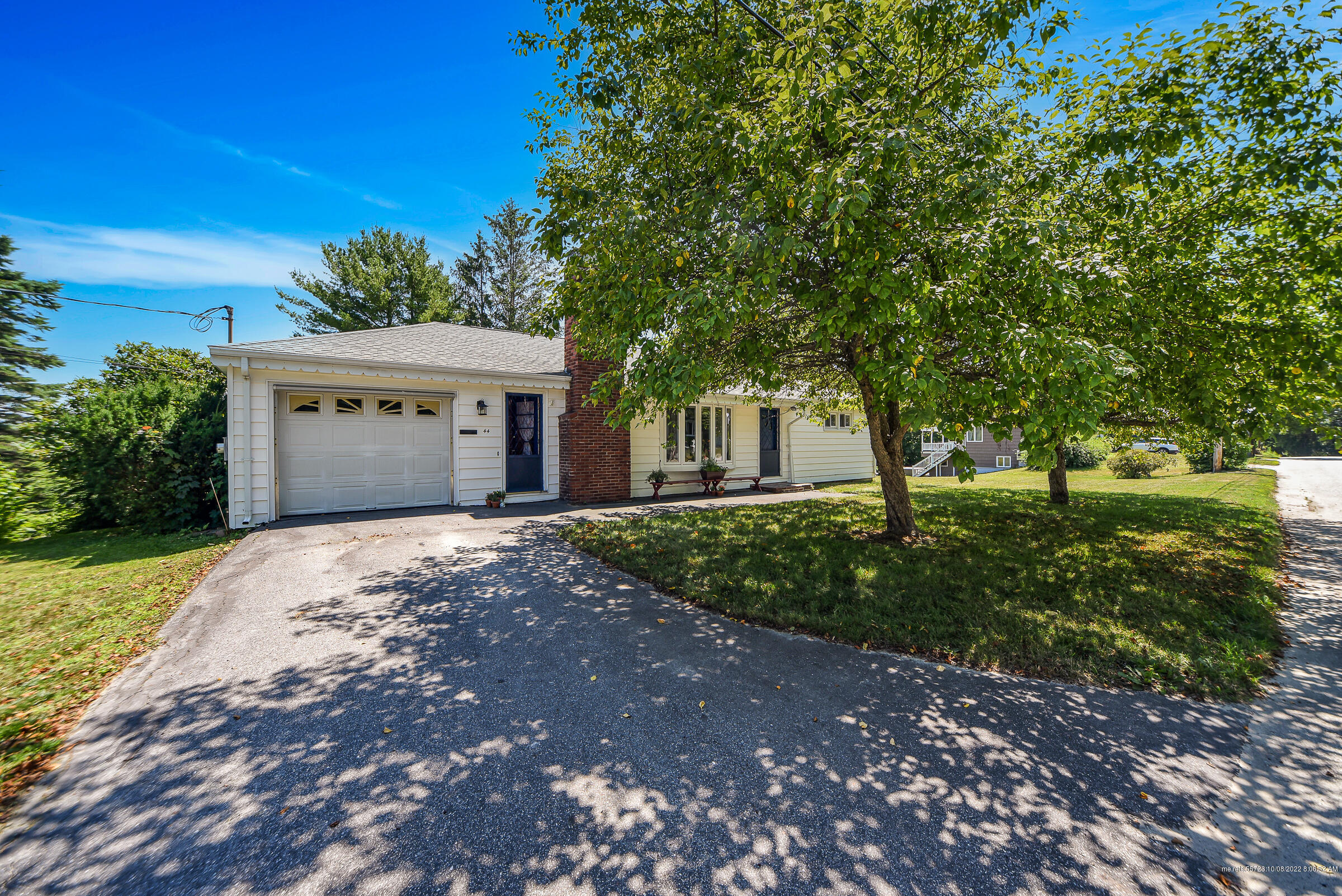 44 Dawn Ave, Lewiston, ME 04240 MLS 1537632 Coldwell Banker