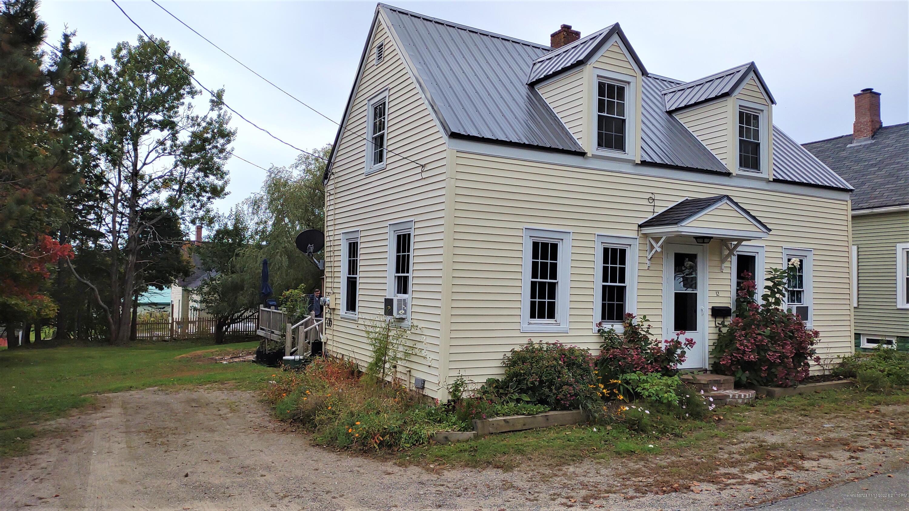12 3rd St, Eastport, ME 04631 MLS 1545381 Coldwell Banker