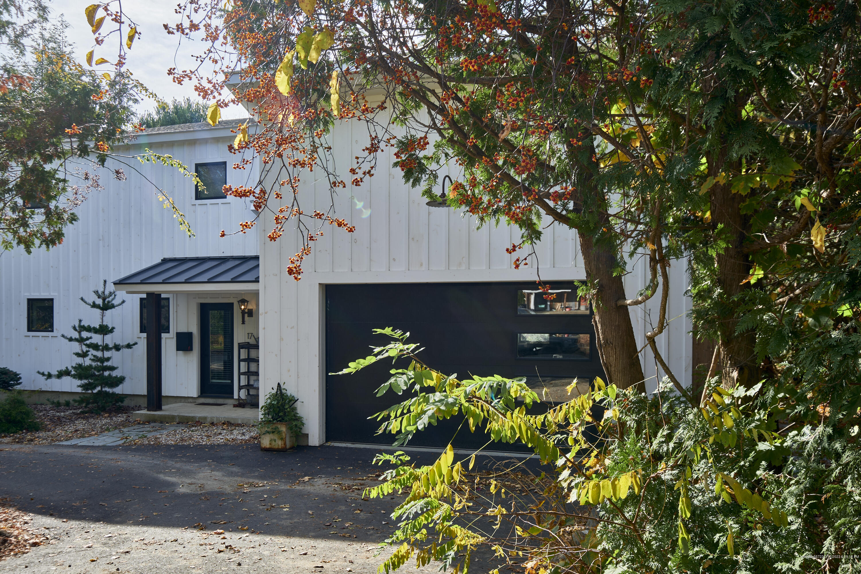 17 Eaton Ave, Camden, ME 04843 MLS 1547797 Coldwell Banker