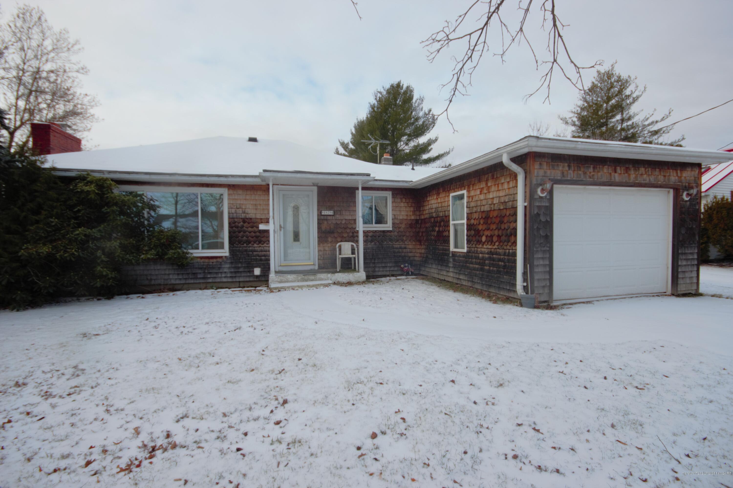 174 Howard St, Bangor, ME 04401 MLS 1549830 Coldwell Banker