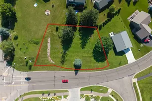 2364 St Andrews Dr, Altoona, WI 54720 - Photo 1