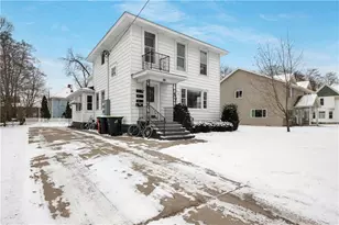415 Union, Eau Claire, WI 54703 - Photo 1