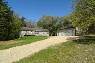 W5435 County Rd V, Durand, WI 54736 - Photo 1