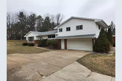 420 9th Street, Black River Falls, WI 54615 - Photo 1