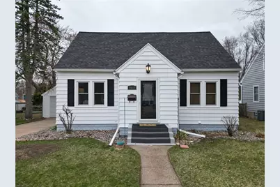 1622 Hoover Avenue, Eau Claire, WI 54701 - Photo 1