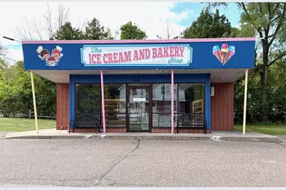 1319 Birch Street, Eau Claire, WI 54703 - Photo 1