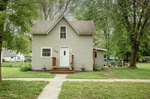 1426 Knapp St, Menomonie, WI 54751 - Photo 1