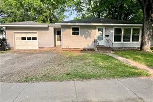 1209 9th Street, Menomonie, WI 54751 - Photo 1