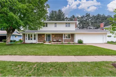 1431 Cummings Avenue, Eau Claire, WI 54701 - Photo 1